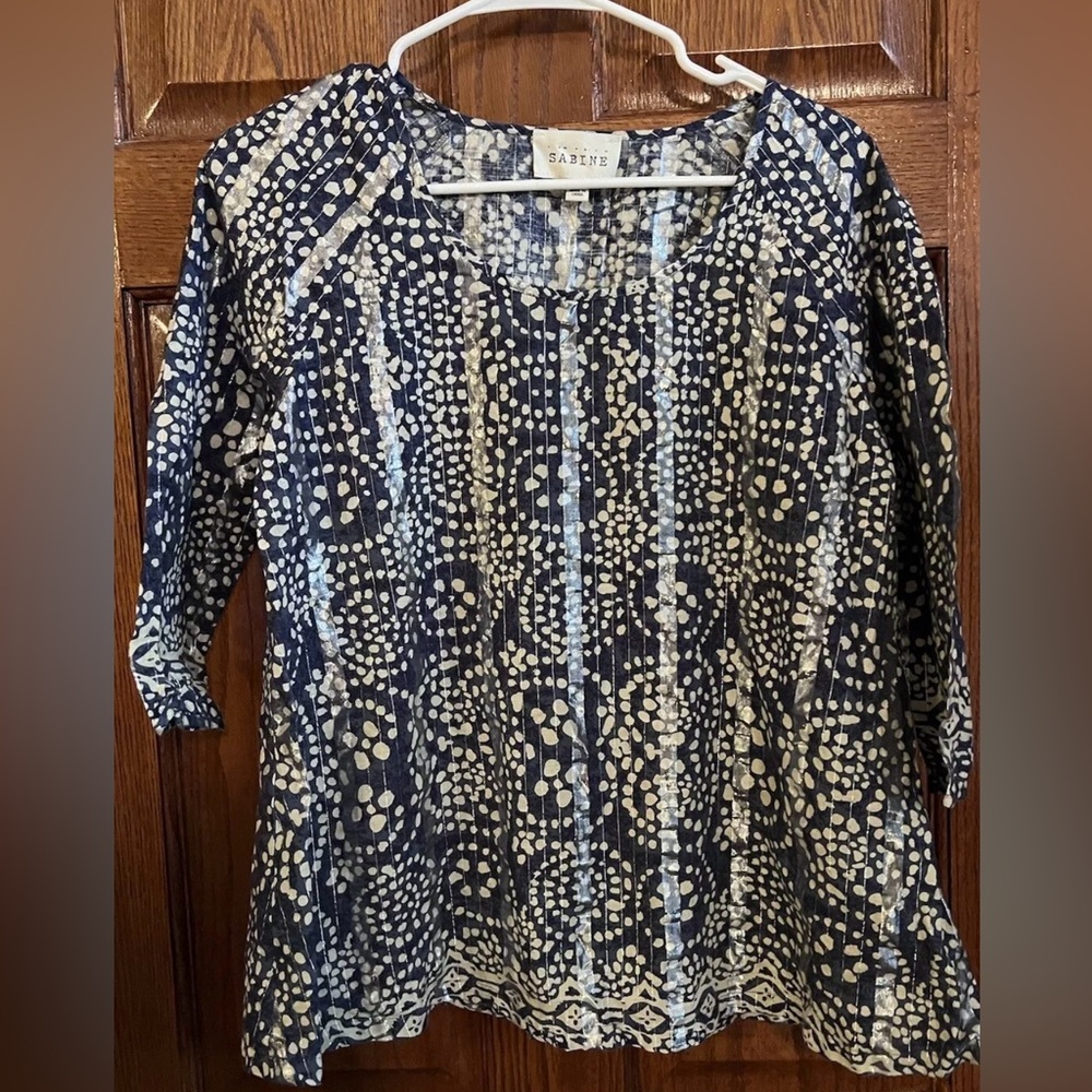Sabine Anthropology Blue, Cream Silver Shiny 3/4 Sleeve Lightweight Blouse Small